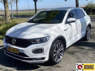 Volkswagen T-Roc 1.5 TSI Sport I 3 X R Line I LED I 19 Inch I