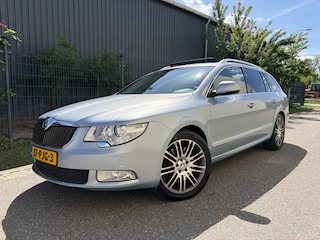 Skoda Superb Combi 3.6 FSI Elegance 4x4 Business Line / AUTOMAAT / LEER / PANORAMADAK / 4WD