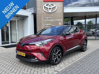 Toyota C-HR 1.8 Hybrid Business Intro LEDEREN BEKLEDING PARKEERSENSOREN EN CAMERA