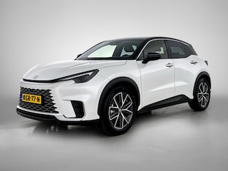 Lexus LBX Emotion 2WD | Tech Pack | Bi-Tone | Stoelverwarming |