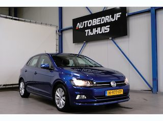 Volkswagen Polo 1.0 TSI Highline - N.A.P. Airco, Cruise, PDC, Camera, Carplay.
