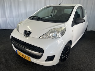 Peugeot 107 1.0-12V XR AIRCO/RADIO/STUURBEKR./NAP