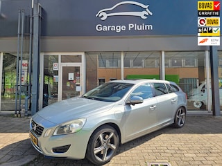 Volvo V60 2.4 D6 AWD Plug-In Hybrid Summum