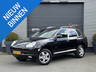 Porsche Cayenne 3.2 | Panoramadak | Xenon | Trekhaak | Climate Control | Bose |