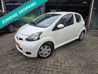 Toyota Aygo 1.0-12V Comfort | AUTOMAAT | 1E EIGENAAR | 12MND GARANTIE | ELEC RAMEN | NW APK