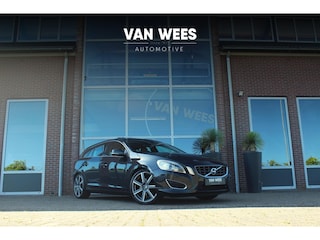 Volvo V60 3.0 T6 AWD R-Design | Heico | Sportstuur | Cruise control | Navigatie | Memory | Xenon | Camera | Stoelverwarming | Climate control | Bluetooth | PDC | Sportuitlaat