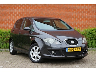 Seat Altea 2.0 FSI 150pk Stylance | NL-auto | 5 deuren | Automaat! | Climate control | Cruise control | Draadloos Applecarplay/Androidauto | Parkeersensoren | Lichtmetalen velgen |