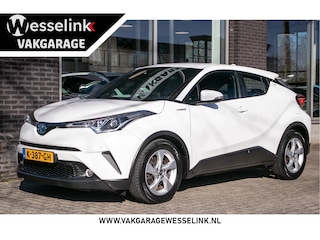 Toyota C-HR 1.8 Hybrid Dynamic | Camera | Navigatie | Stoelverwarming |