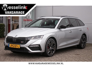 Skoda Octavia Combi 1.4 TSI RS iV Business PHEV 245 PK Schuif-/kanteldak | Ad. Cruise | Leer - Alcantara | Cam | Massagestoelen | Mem. stoelen