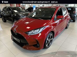 Toyota Yaris 1.5 Hybrid 130 Executive NIEUW! Direct leverbaar! Parkeersensoren voor+achter | Half lederen bekleding