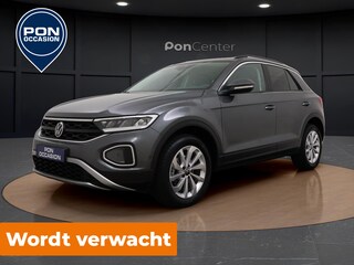 Volkswagen T-Roc 1.5 TSI Life Edition | Camera | Parkeerhulp | ACC | Keyless | Spiegelpakket | Carplay | 17'' |