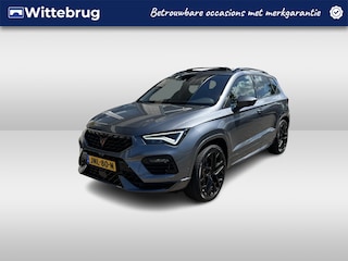 Cupra Ateca 2.0 TSI 4DRIVE / AUTOMAAT/ 300 PK/ BREMBO/ PANO/ TREKHAAK/ / BEATS/ SUPERSPORT STUUR/ STUUR+STOELVERWARM./ MEMORYSEAT/ ACC/ DODEHOEK/ 360 CAMERA/ FULL LINK/ NAVI/ DAB/ 19'' LMV