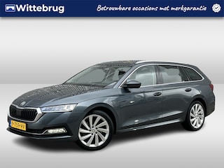 Skoda Octavia Combi 1.4 TSI iV PHEV Business Edition Plus / Navigatie / App connect / Parkeersensoren V+A / Stoel+stuur verwarming /