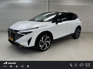 Nissan Qashqai 1.3 MHEV Xtronic Tekna Plus / Trekgewicht 1800 KG / All Seasonbanden / Google Maps Navigatie / Panoramadak / BOSE Audio / Elektrische Kofferbak / HUD / Massagestoelen / Memoryseats / 360 Graden Camera / Adaptive Cruise Control / Climate Control /