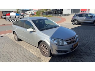 Opel Astra Wagon 1.6 Temptation – Ruimte voor weinig gedoe