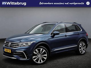 Volkswagen Tiguan 1.4 TSI eHybrid R-Line Business+ / Pano / 360 Camera / Parkeersensoren V+A / Navigatie / Leder / Lichtmetaal 20 inch /