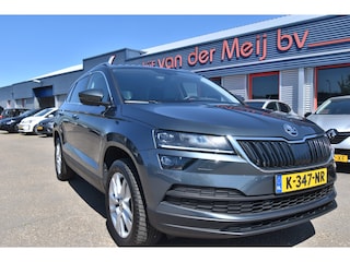 Skoda Karoq 1.0 TSI Business Edition Plus , TREKHAAK , CLIMATR , NAVI , A UITRIJ CAM , PDC V+A ,