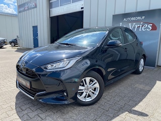 Mazda 2 1.5 Exclusive / Clima / Cruise / Camera / Carplay / Stuur en stoelverw. / Half Leder
