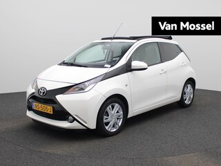 Toyota Aygo 1.0 VVT-i x-wave | Cruise Control | Achteruitrijcamera | Bluetooth | Keyless | Airco | Bi-Xenon | lichtmetalen velgen 15" |