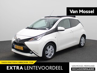 Toyota Aygo 1.0 VVT-i x-wave | Cruise Control | Achteruitrijcamera | Bluetooth | Keyless | Airco | Bi-Xenon | lichtmetalen velgen 15" |