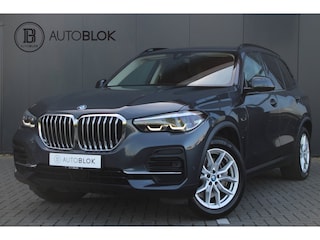 BMW X5 XDrive45e | Stoelverwarming | Apple CarPlay | Luchtvering | Trekhaak |