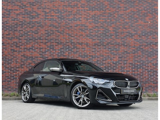 BMW 2-serie Coupé M240i xDrive High Executive | Pano - 360 camera - Harman Kardon