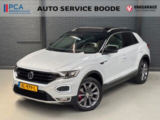 Volkswagen T-Roc 1.5 TSI (150 pk) Sport R-Line automaat - panoramadak - trekhaak - digitale cockpit