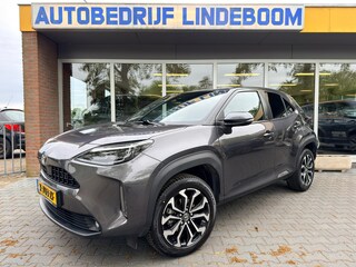 Toyota Yaris Cross 1.5 Hybrid Dynamic, Camera, Trekhaak, All Season Banden, Stoel en stuur verwarming