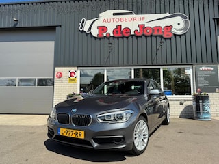 BMW 118I High Executive Stoelverwarming Navi Cruisecontrol Automaat PDC