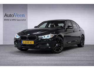 BMW 316i Executive (LED, NL AUTO, GROOT NAVI, CLIMA, CRUISE, PARKEERSENSOREN)