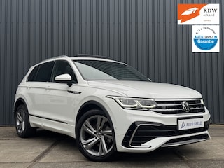 Volkswagen Tiguan 1.5 TSI R-Line PANO, Elektr Leder, ACC