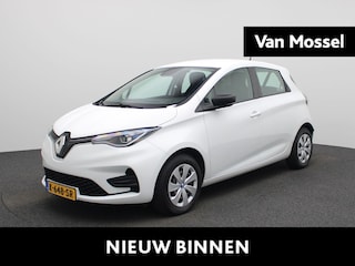 Renault Zoe R110 Life 52 kWh Incl Koopaccu | Climate Control / ECC | Cruise control | Navigatie | LED koplampen | Park Distance Control achter |