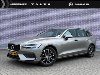 Volvo V60 2.0 B3 Momentum Advantage | Trekhaak | Lederen bekleding | Parkeercamera | Stoel & Stuurverwarming |