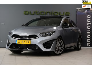 Kia ProCeed 1.5 T-GDi GT-PlusLine *PANORAMADAK* 39dkm Virtual Cockpit/Stoel+Stuurverwarming UNIEKE AUTO