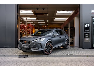 Cupra Formentor VZ 2.0 TSI |Pano|Bucket Seats|Keyless|Camera|Acc|Lane-Assist|Dealer Onderhouden|