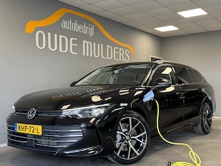 Volkswagen Passat Variant 1.5 eHybrid Massage/ACC/Carplay/Trekhaak/Stoelverwarming