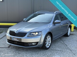 Skoda Octavia Combi 1.2 TSI Ambition TREKHAAK | NAVI | XENON