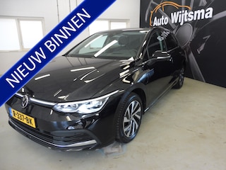 Volkswagen Golf 1.4 eHybrid Style Headup | Digidash | Velours | Full LED | NL auto | 1e eig.