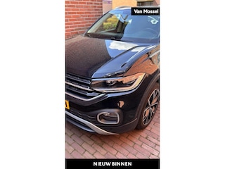 Volkswagen T-Cross 1.0 TSI R-Line | 110 PK | Automaat | Digital Cockpit PRO | All Season Banden | Navigatie | Climatronic (Automatische Airco)