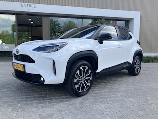 Toyota Yaris Cross 1.5 Hybrid First Editon | Trekhaak | Carplay | All Season