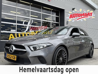 Mercedes-Benz A-klasse 180 Business Solution - Navigatie / Apple CarPlay I Sport interieur I PDC I LED I 85.000 KM - Dealer ond.