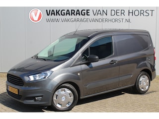 Ford Transit Courier 1.5-75pk TDCI Economy Edition. Handige nette bedrijfswagen, slechts 68.000km ! Airco, telefoonvoorbereiding, metallic lak, USB, schuifdeur rechts etc.