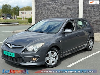 Hyundai i30 1.4i Blue Dynamic | Airco | Lage KM | Nwe APK