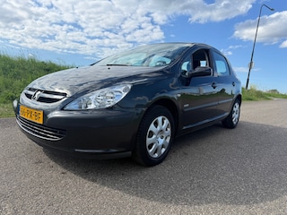 Peugeot 307 1.6-16V Navtech navi cruise distributie airco apk garantie !