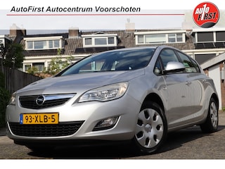 Opel Astra 1.4 Anniversary Edition | Cruise control |