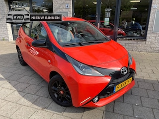 Toyota Aygo 1.0 VVT-i x-cite Camera Nieuwe koppeling APK Beurt