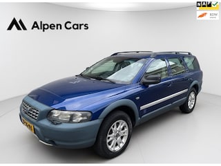 Volvo V70 2.4 T Geartronic Ocean Race Airco / PDC / Trekhaak / APK 03-2027