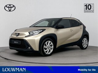 Toyota Aygo 1.0 VVT-i S-CVT first
