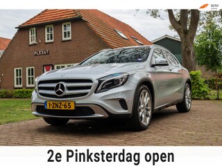 Mercedes-Benz GLA 200 Ambition Aut. | Panoramadak | Xenon | Orig. NL | Historie | 19 Inch Lichtmetaal | Navigatie | NAP |