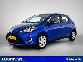 Toyota Yaris 1.5 Hybrid Design Red | Navigatie | Climate Control |